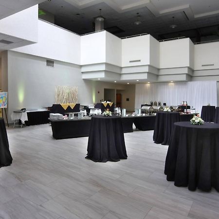 Marriott East Lansing At University Place Exteriér fotografie