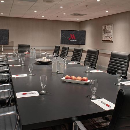 Marriott East Lansing At University Place Exteriér fotografie